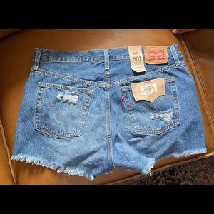 Levi’s 501 women’s high rise shorts